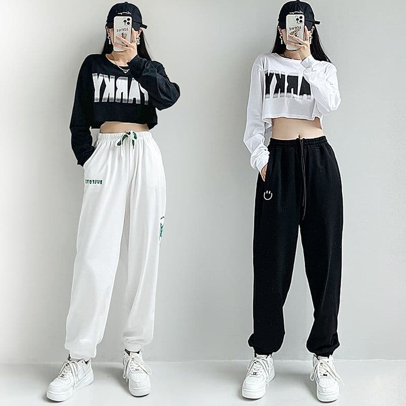 ダンス衣装 ゆったりショート丈セットアップ