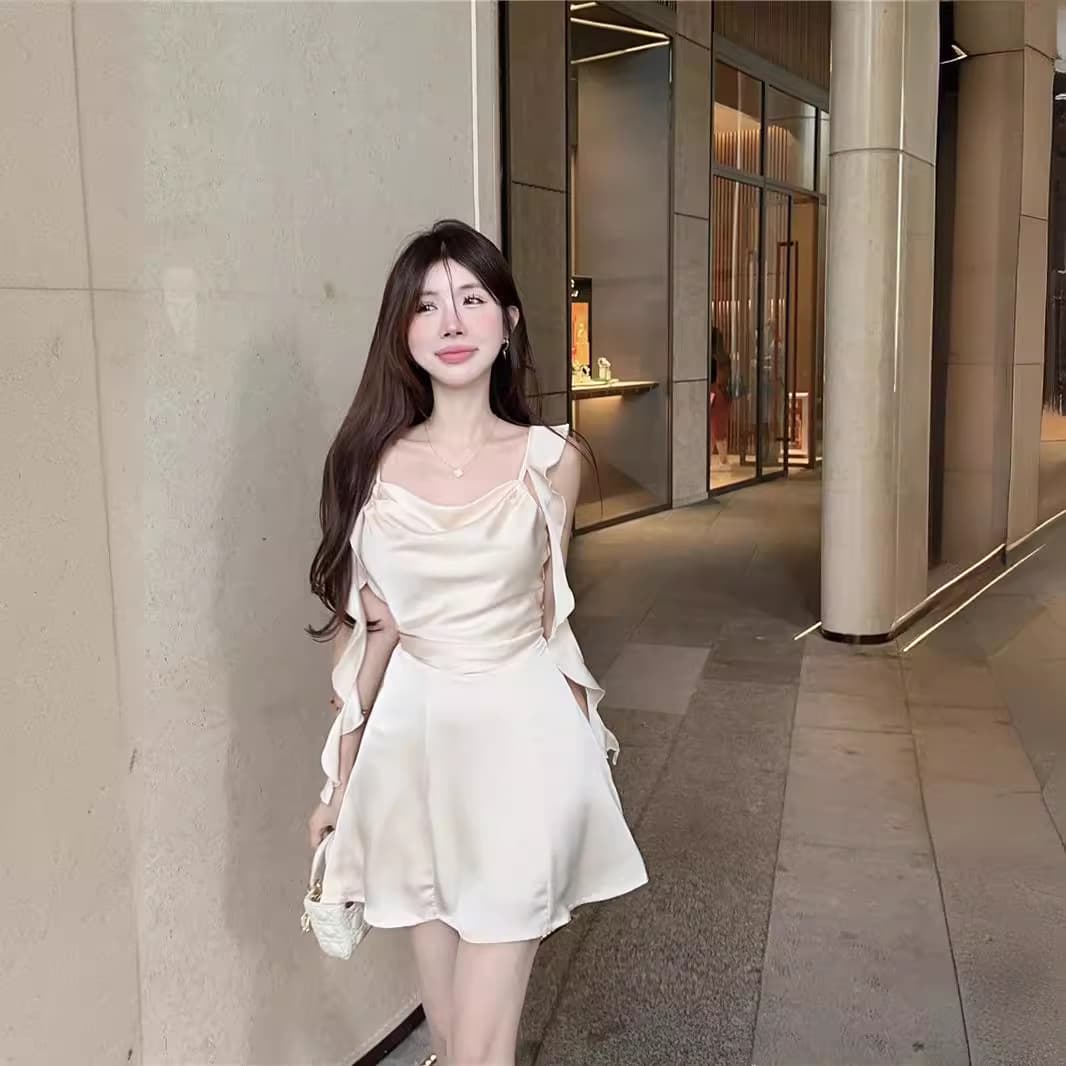 ダンス衣装社交 肩リボン付きフリル袖ワンピース