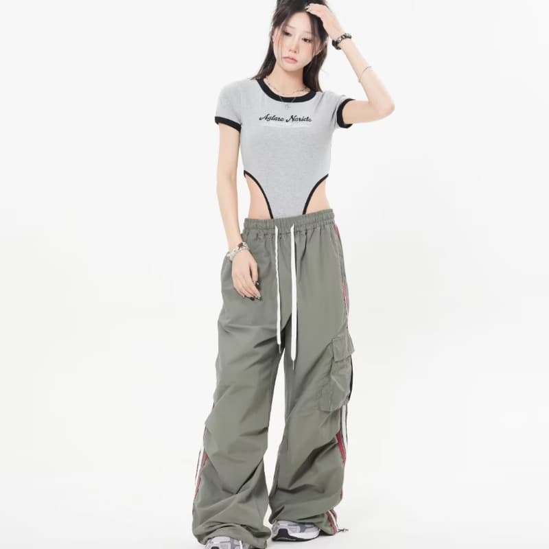 ダンス衣装 サイドライン入りワイドカーゴパンツ ヒップホップ