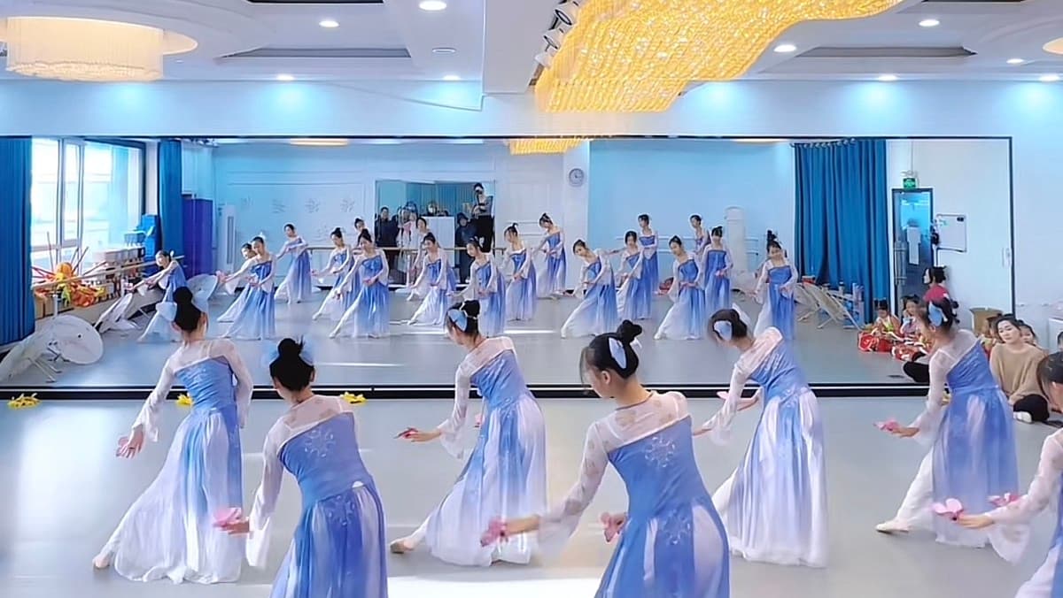 ダンス衣装 ダンス衣装 優雅な舞姫風チュールワンピース